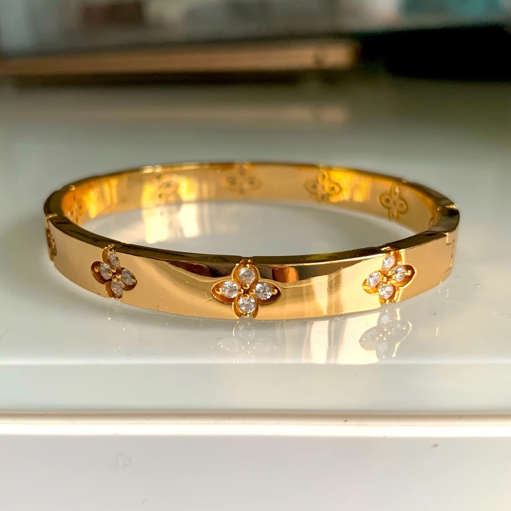 Gold plated bracelet